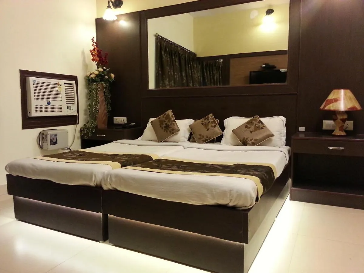 Hotel Varuna Varanasi India