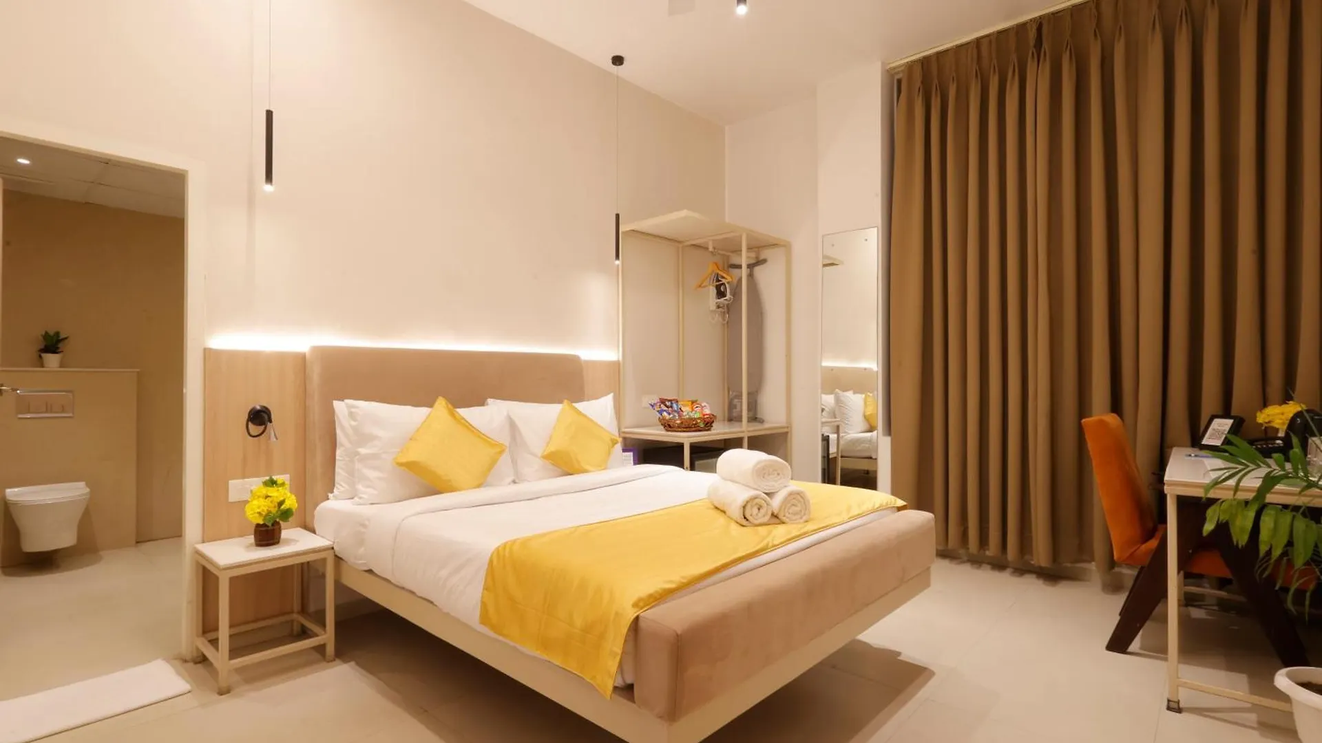 Hotel Varuna Varanasi