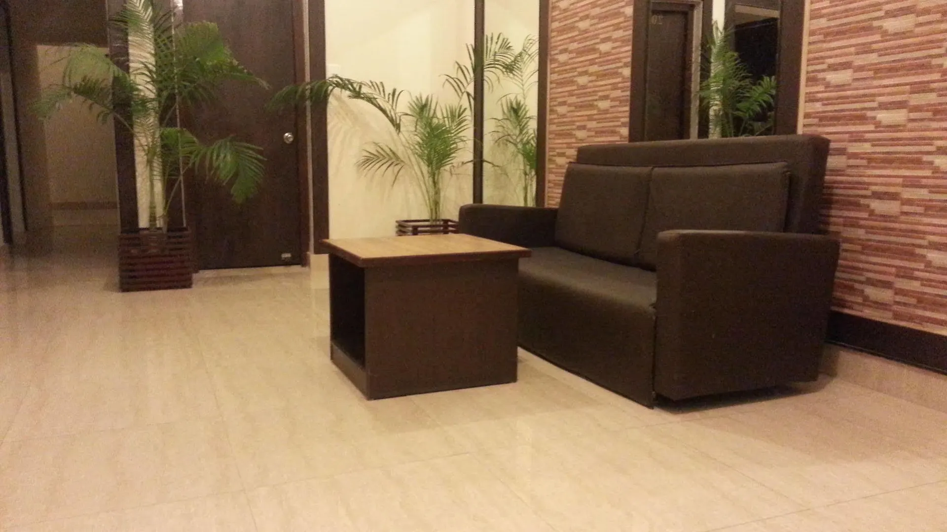 Hotel Varuna Varanasi 3*,  India