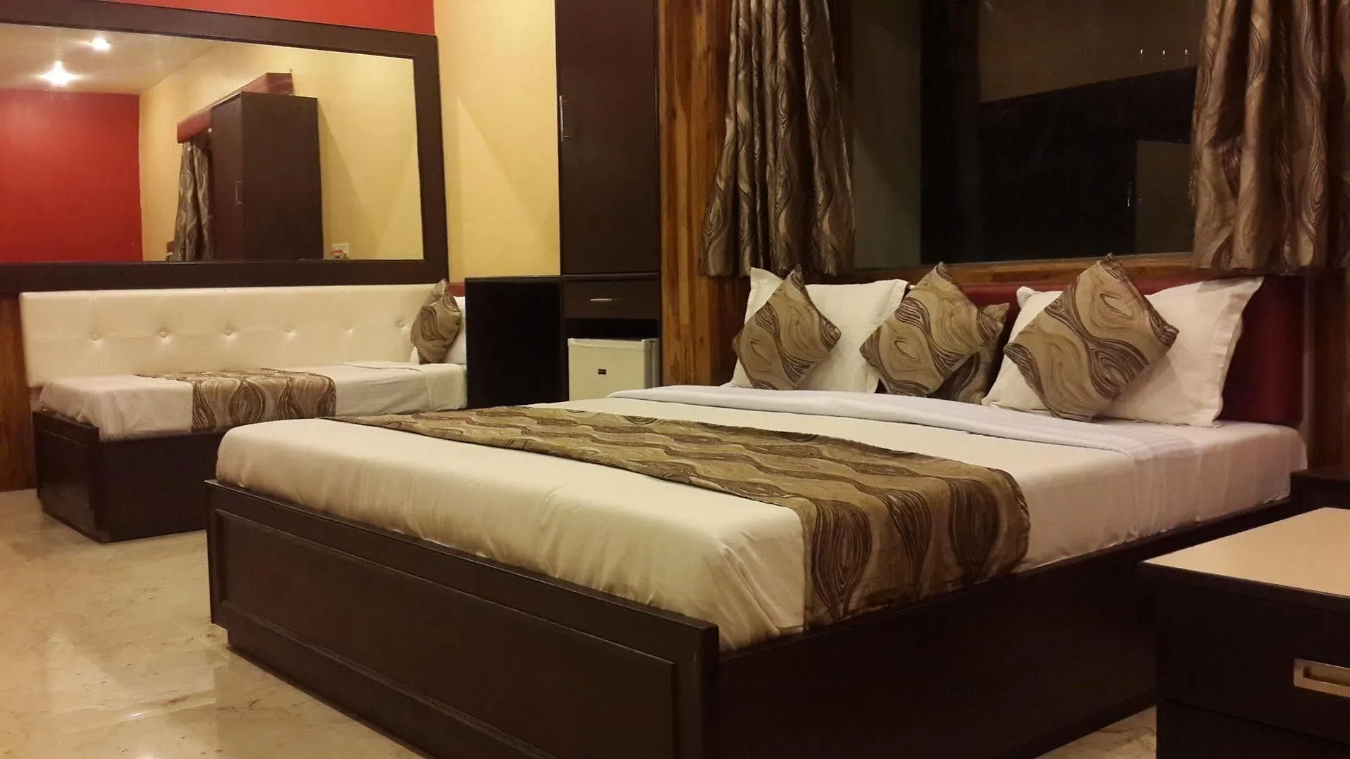 Hotel Varuna Varanasi India