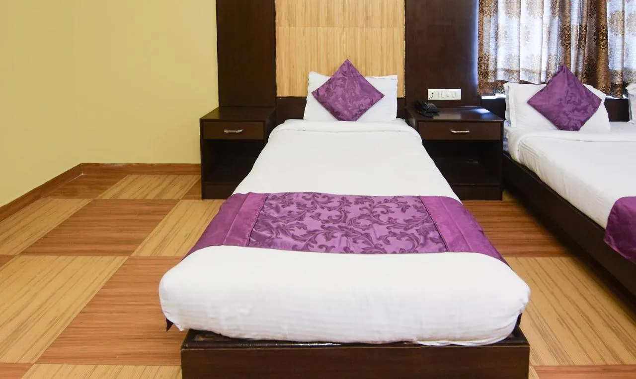 Hotel Varuna Varanasi 3*,