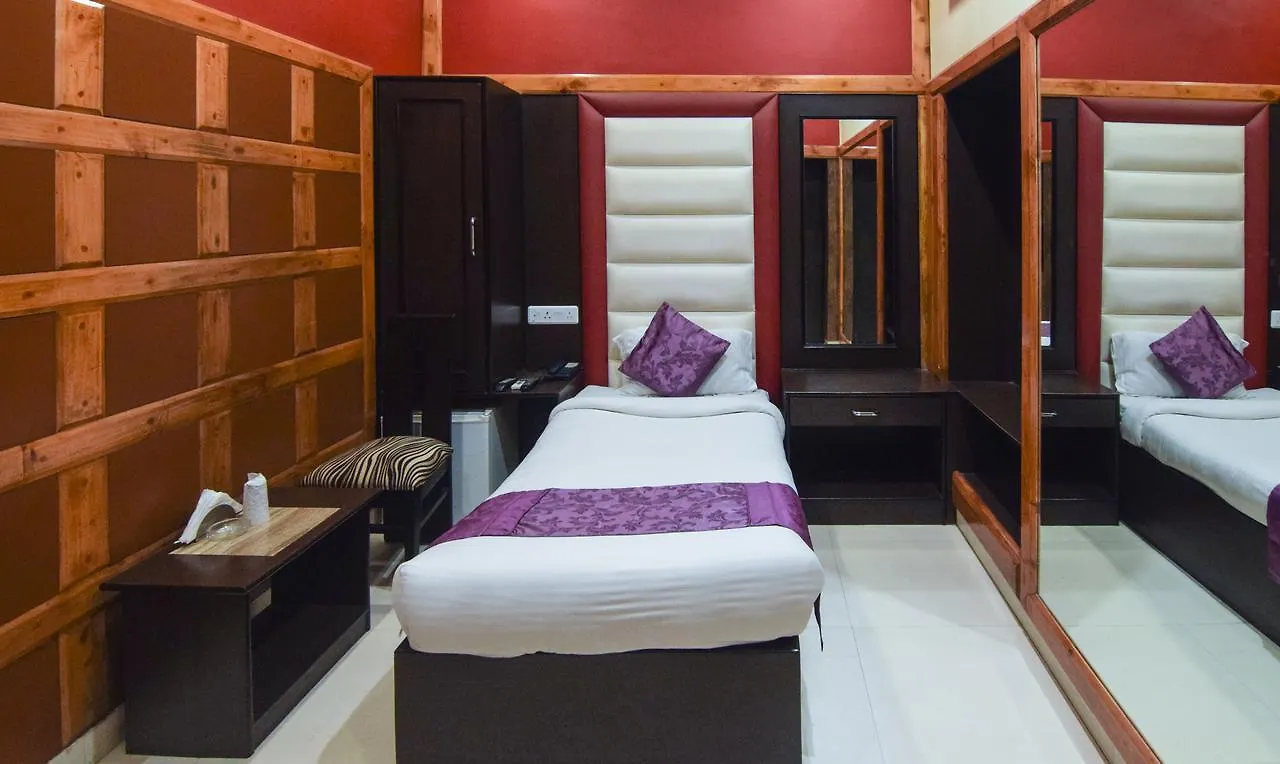 Hotel Varuna Varanasi